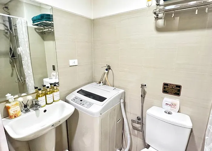 Shore Hosted By Nara Homes * Manila